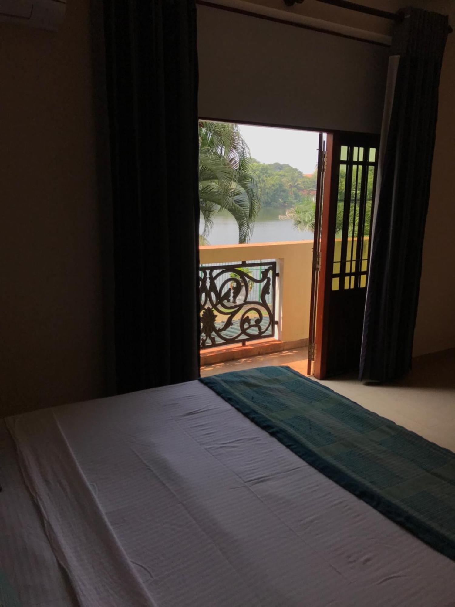 Amani Lake Resort Панадура Екстериор снимка
